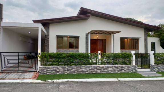 Fully renovated bungalow