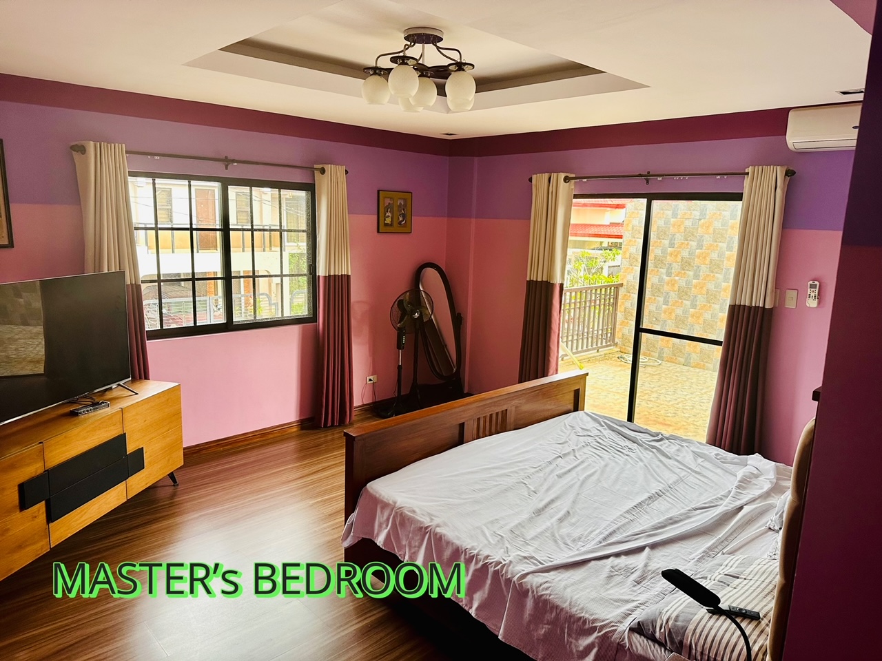 Properties Online Philippines House & Lot For Sale in Royale Tagaytay