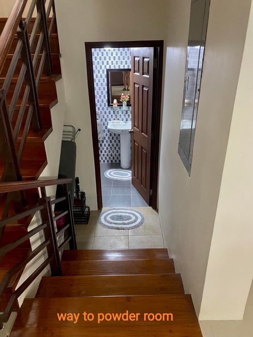 Properties Online Philippines House & Lot For Sale in Royale Tagaytay