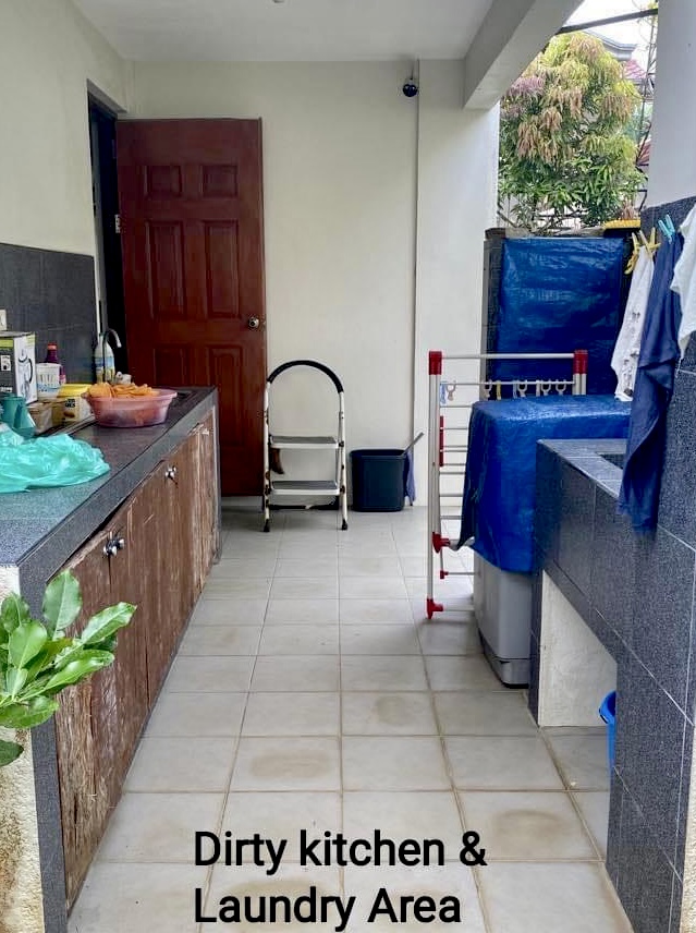 Properties Online Philippines House & Lot For Sale in Royale Tagaytay